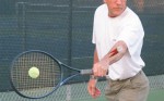 حرکات ورزشی در درمان آرنج تنیس بازان
